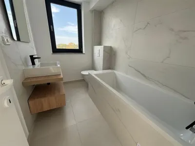 Inchiriere  apartament 2 camere bloc nou, Ploiesti, zona Bulevard - foto 12