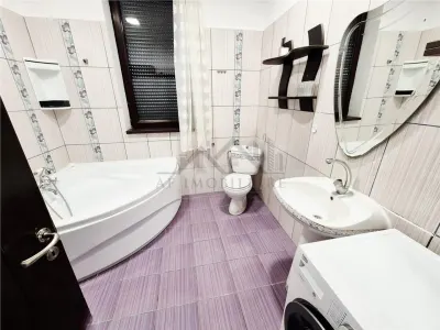 Casa tip duplex spatioasa cu garaj - foto 11