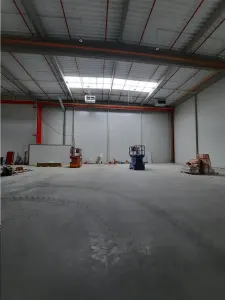 Spatiu Industrial - 900 mp - Logistica - Productie - Depozitare - Distributie - foto 3