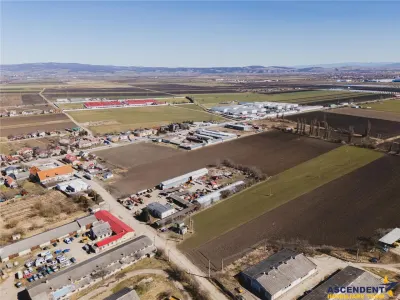 Lot intravilan industrial, deschidere extindere, Central, Halchiu, Brasov - foto 3