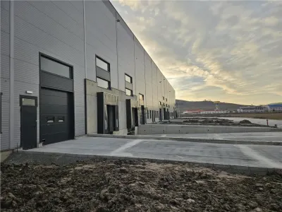 Spatiu Industrial - 900 mp - Productie - Depozitare - foto 10