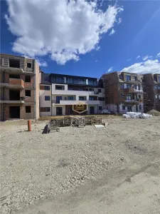 Apartamente Noi cu 2 camere | Careiului - foto 22
