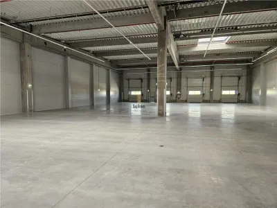 Spatiu Industrial - 600 mp - Productie - Depozitare - Distributie - foto 2