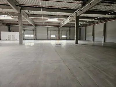 Spatiu Industrial - 4600 mp - Productie - Depozitare - Distributie - foto 7