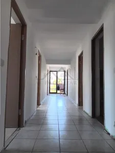 Ocazie Vila P+E 193mp doua bai doua bucatarii doua living 6 dormitoare Lunca Cetatuii - foto 14