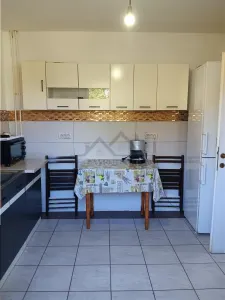 Ocazie Vila P+E 193mp doua bai doua bucatarii doua living 6 dormitoare Lunca Cetatuii - foto 9