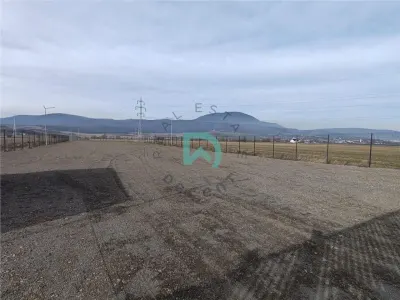 Teren intravilan Industrial, 38800 mp, cu Autorizatie de Construire, Codlea Brasov - foto 3