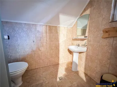 FILM! Edificiu:hotelier/ rezidential/ activitatii ospitalitate, Central, Covasna - foto 23
