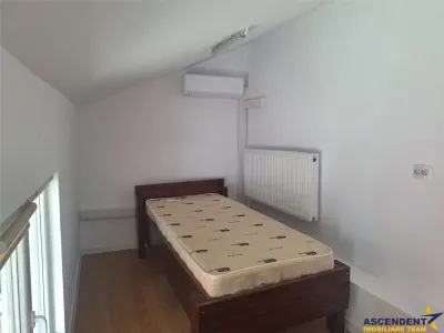 Apartament in casa, de inchiriat, rezidential/ spatiu birouri, Ghimbav-Centru - foto 9