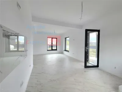 Casa noua, finalizata, intabulata, la iesire din Letcani - foto 7