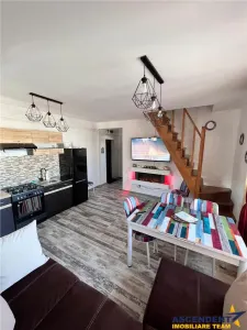 Pe doua nivele, amenajare particulara, Garii,Brasov - foto 4