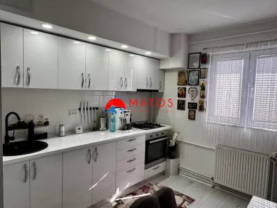 Garsoniera de vanzare Baicoi | De lux | Etaj 4 | zona linistita | - foto 7
