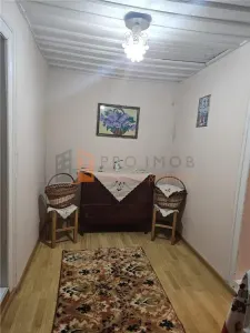 Casa tip parter + beci si teren in Candesti, Vernesti - foto 11