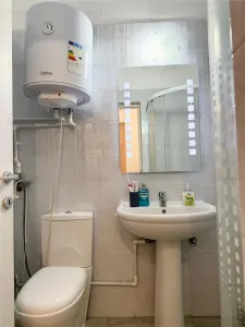 Vanzare apartament 3 camere | Mall Vitan | bloc 2001| beton armat | 100mp utili | etaj 9/10 | mobilat si utilat | - foto 9