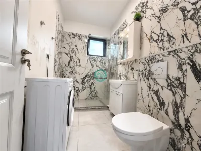Apartament cu 2 camere de vanzare, openspace, bloc nou, in Centru - foto 6