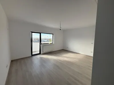 Ap. 3 camere, open-space, Dancu, intabulat, 0% comision - Iasi