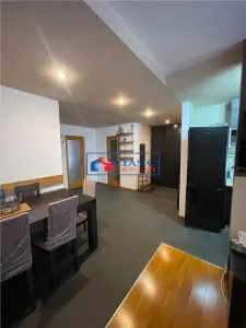Inchiriere apartament 3 camere bloc tip vila in Andrei Muresanu- zona strazii Alverna - foto 4