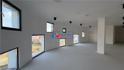 Vanzare cladire noua 1600 mp utili, ideala pentru gradinita sau cresa in Dambul Rotund - foto 5