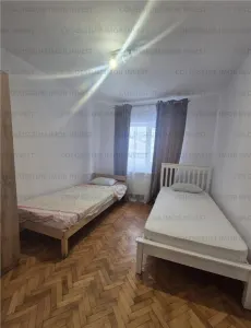 Apartament 3 camere, decomandat - zona Astra - foto 4