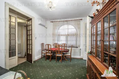 Vila de vanzare  - Zona Victoriei | Pretabil birouri, clinica sau rezidential - foto 2