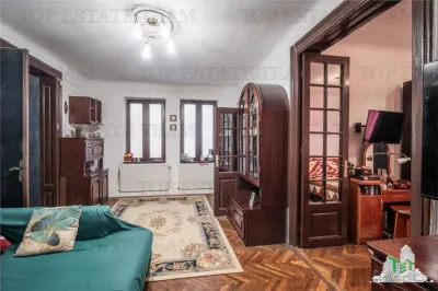 Vila de vanzare  - Zona Victoriei | Pretabil birouri, clinica sau rezidential - foto 13