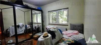 Vanzare apartament 3 camere in Vila Pajura - foto 7