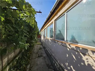 Casa la curte cu teren 646mp in Chiajna - foto 9