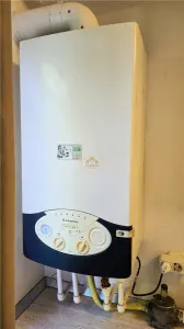 VIDEO | Etaj 2 - Apartament cu 2 camere, complet echipat | Carpati I - foto 8