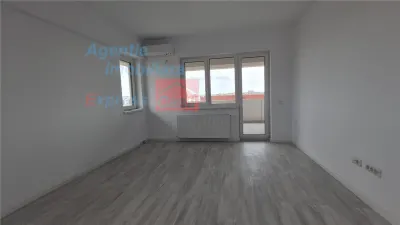 Apartament tip penthouse, 3 camere, Semicentral - foto 4