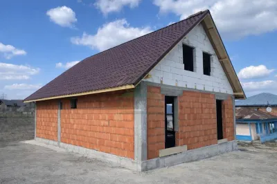 Casa 4 camere Voinesti Iasi, centru - foto 2