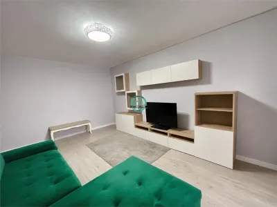 Inchiriez apartament cu 4 camere modern mobilat in 7 Noiembrie ! - foto 3