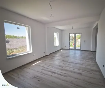 Casa premium cu 4 camere | 155 mp | 500 mp teren | Hlincea - Manta Rosie - foto 4