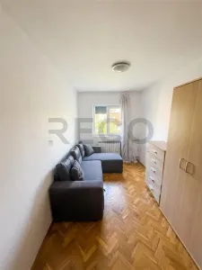 RECO Apartament 3 camere decomandat, tip PB, lângă Piața Rogerius - foto 3