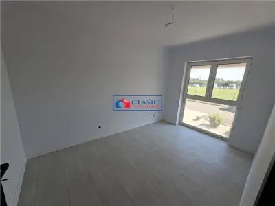 Vanzare apartament 4 camere de LUX bloc nou zona VIVO Floresti - foto 6