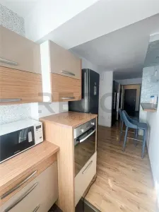 RECO Apartament 2 camere, zona Nufarul, etaj 5/8, lift, 60 mp utili - foto 13