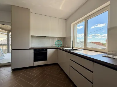 Casa cu 4 camere de vanzare tip duplex sup. 127 mp in Sancraiu de Ms - foto 3