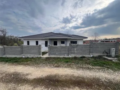 RECO Casa individuala 4 camere, zona Salabagiu de Munte, teren 616 mp - foto 7