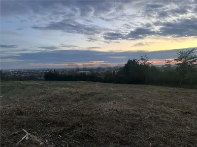 RECO Teren intravilan in Oradea zona dealuri cu panorama - foto 4
