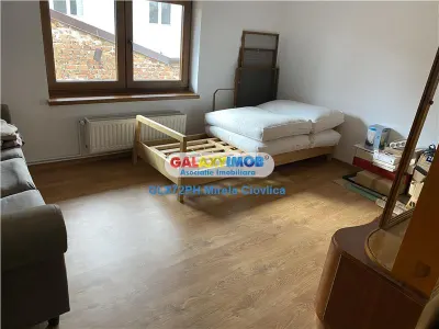 Inchiriere Casa/Vila Ploiești Centru - foto 5