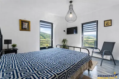 Rezidential/ Hotelier,eleganta discreta,energie verde,1.000mp teren,Tohanita ,Brasov. - foto 4