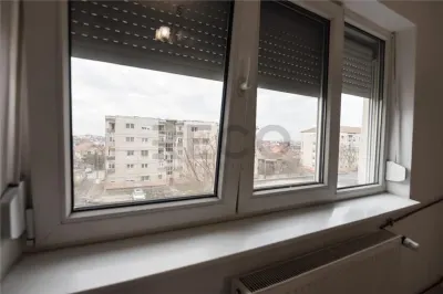 RECO Apartament cu 3 camere  decomandat- Oradea-zona Nufarul - foto 13
