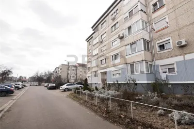 RECO Apartament cu 3 camere  decomandat- Oradea-zona Nufarul - foto 16