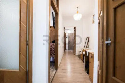 RECO Apartament cu 3 camere  decomandat- Oradea-zona Nufarul - foto 19
