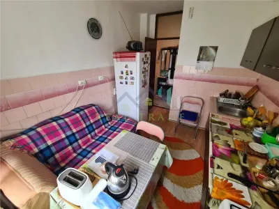 Apartament 2 camere decomandat, 2 balcoane,  etajul 2 Racadau Parcul Trandafirilor - foto 5