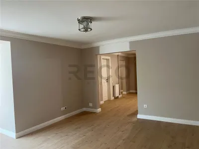 RECO Apartament 3 camere decomandat tip PC zona Decebal - foto 2