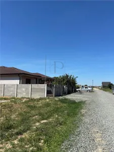Teren- MOSNITA NOUA- TOATE UTILITATILE - foto 2