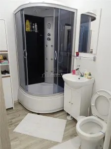 Apartament 2 camere in zona centrala Moldova Noua, langa piata - foto 8