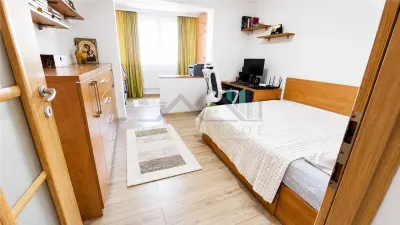Apartament 3 camere decomandat, renovat, mobilat si utilat Grivitei - foto 6
