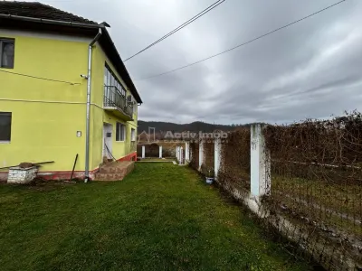 Bocsa Casa D+P+Etj.1. Garaj si Teren, Zona Mioritica. - foto 14