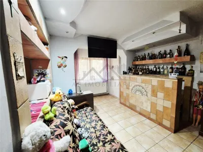 Apartament cu 2 camere de vanzare - foto 2